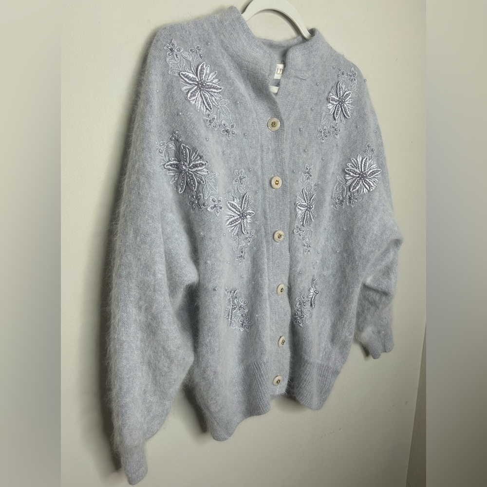 Vintage Pastel Blue Angora Rabbit Hair Lamb Wool Pearl Beaded Cardigan Sweater L - Picture 2 of 10